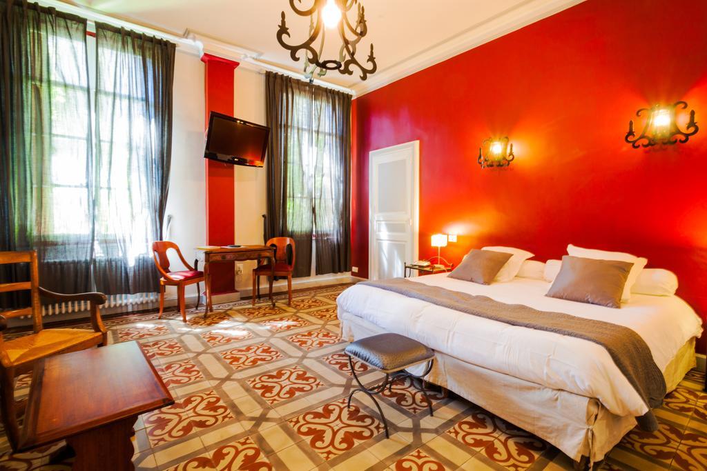 Sommières Auberge Du Pont Romain חדר תמונה