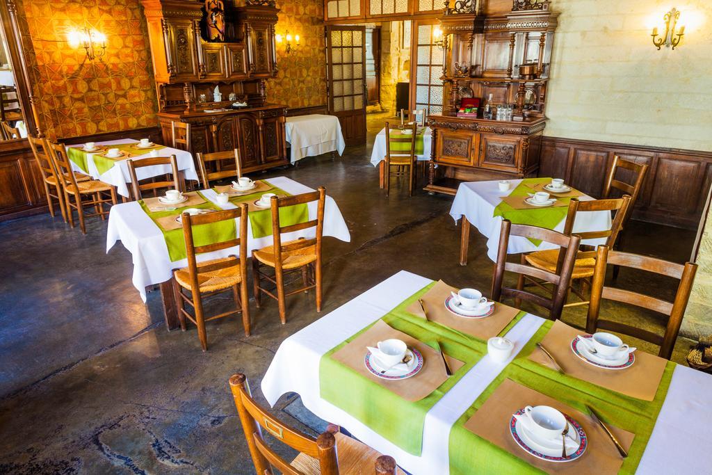Sommières Auberge Du Pont Romain חדר תמונה